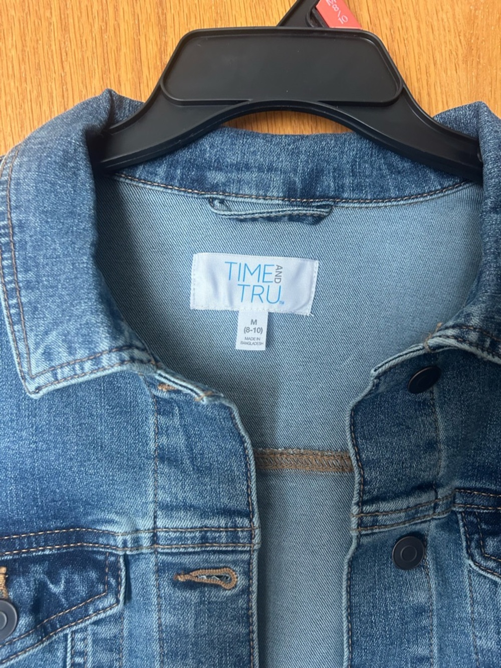 Time and Tru Medium Blue Denim Jacket - Picture 2 of 3